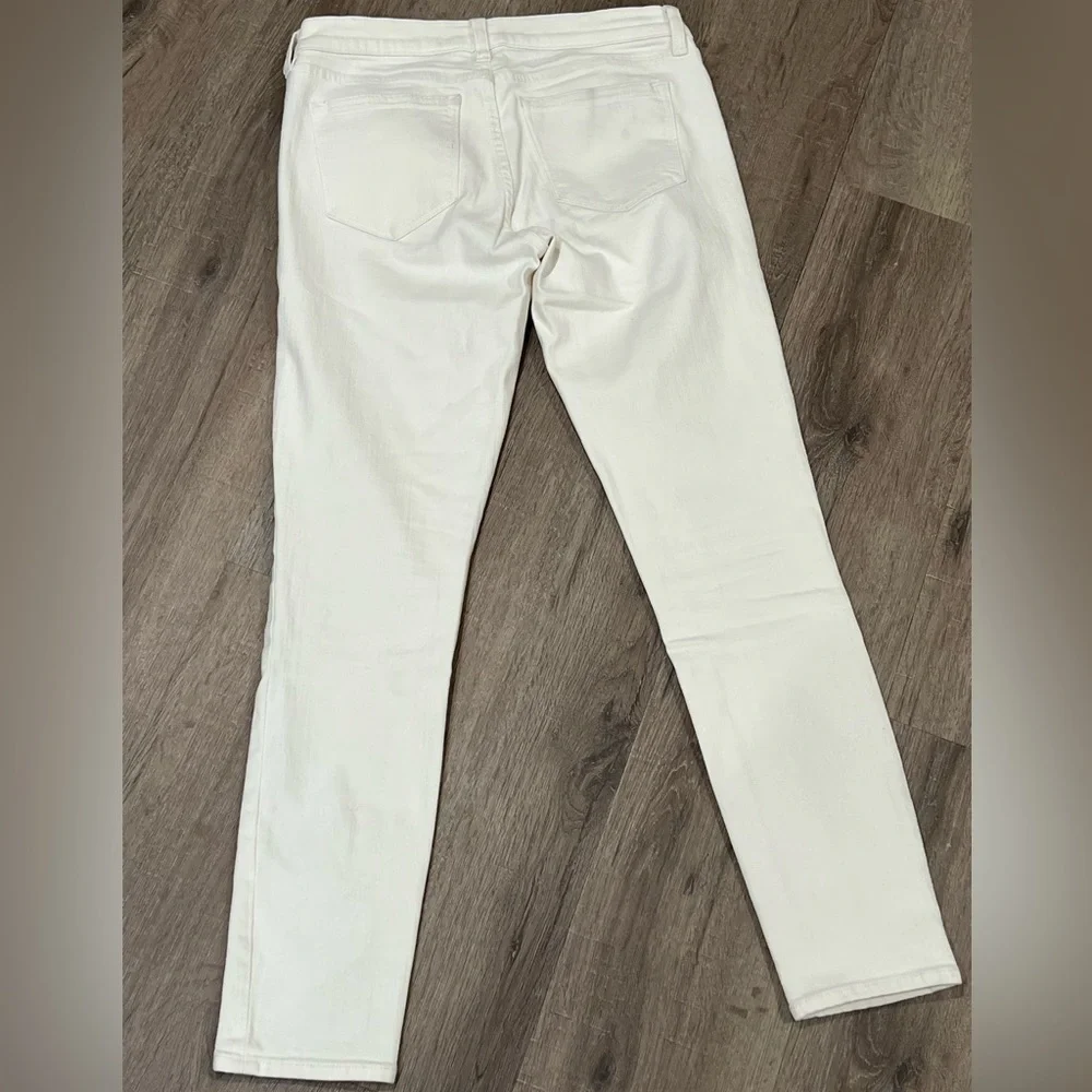 EUC Women’s J. Crew US 26/28 Stretch Classic Staple White Jeans Pants Denim